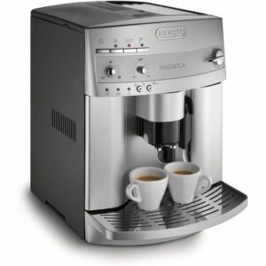La mejor opción de cafetera: De'Longhi ESAM3300 Magnifica Super Coffee Machine