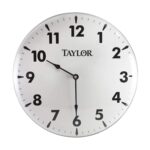 Las mejores opciones de reloj para exteriores: reloj de patio Taylor Precision Products (18 pulgadas)