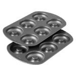 La mejor opción de bandeja para donas: Bandejas para hornear donas antiadherentes de 6 cavidades Wilton, 2 unidades