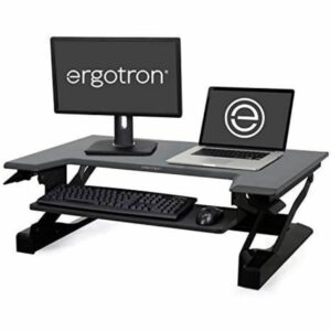 La mejor opción de soporte para computadora portátil: Ergotron - Convertidor de escritorio de pie WorkFit-T