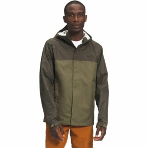 La mejor opción de regalos para excursionistas: chaqueta impermeable con capucha Venture 2 de The North Face para hombre