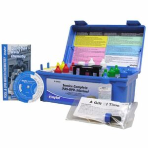 La mejor opción de kit de prueba de piscina: Taylor Service Complete Pool Water Test Kit
